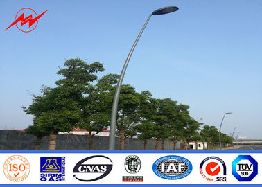 الصين Dual Outdoor 15m Steel Street Light Poles , High Mast Park Light Pole المزود
