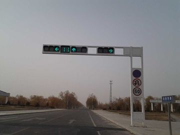 الصين 7M Octagonal Tapered 6mm Thickness  Highway Traffic Light Pole For Road Traffic Light 15 Years Warranty المزود