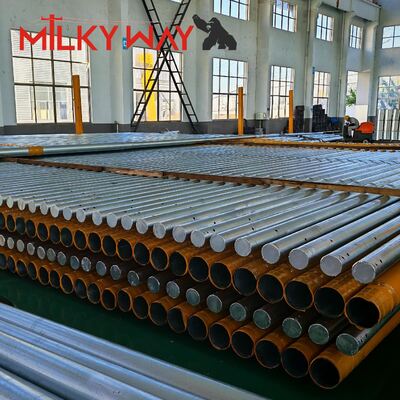 جودة  9 METERS TUBULAR STEEL POLES  TENSION IRAQI STAIRCASE STEEL POLES مصنع