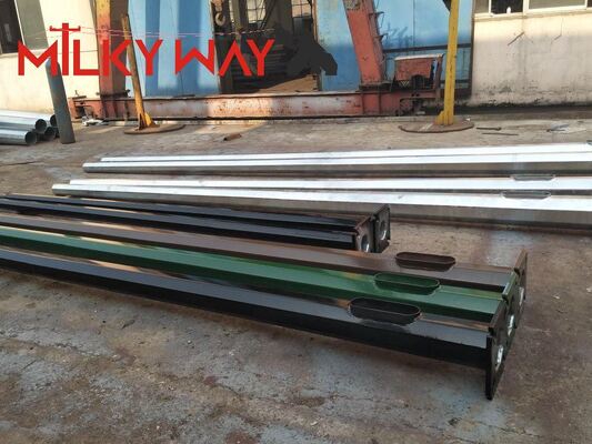 جودة  Hot Dip Galvanization Steel Power Pole Offering Tolerance Of Dimension Plus Minus Two Percent And Fifteen Years Warrently For Safety مصنع
