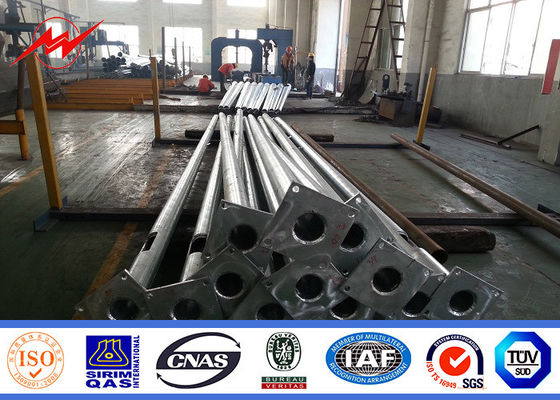 7m مزدوجة الذراع تراجع الساخنة الصلب المجلفن القطب لإنارة الشوارع