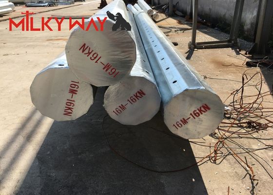 Hot Dip Galvanized Q345 Street Light Poles with M12 Anchor Bolts and +- 2% Dimension Tolerance for Shopping Center Lighting