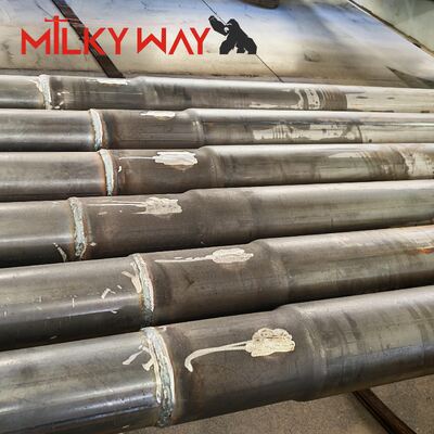 11 متر عمود خدمة فولاذي مثمن مجلفن بالغمر الساخن مع لحام AWS D1.1 و 86 ميكرومتر جلفنة