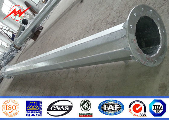 132 Kv 27Meter 1500KG حمولة برج أحادي القطب للإتصالات المتنقلة الاتصالات السلكية واللاسلكية